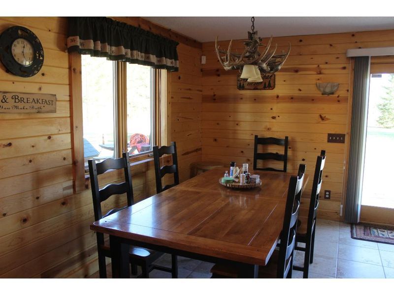 60594 Erickson Rd, Kerrick, MN 55756
