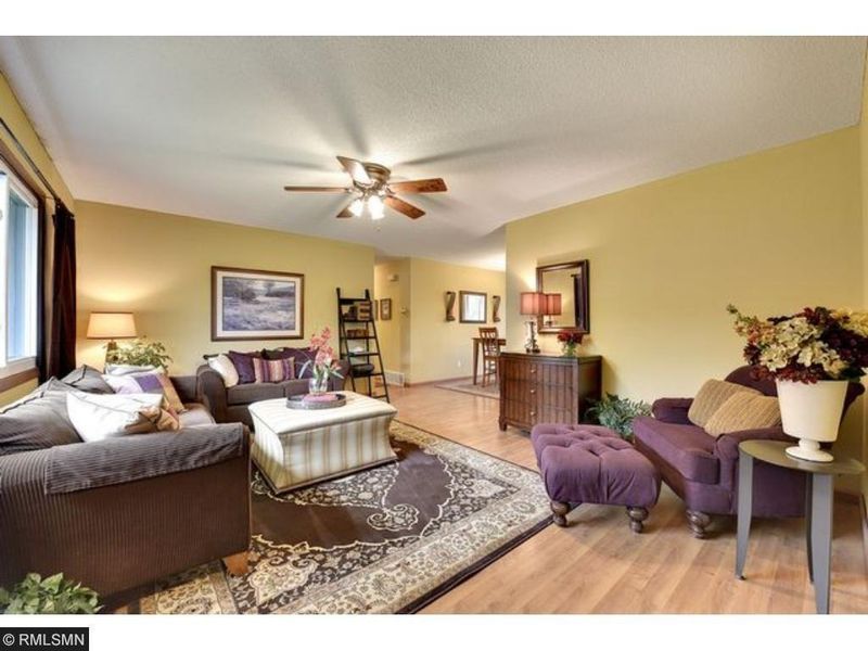 3041 Jersey Ave N, Crystal, MN 55427