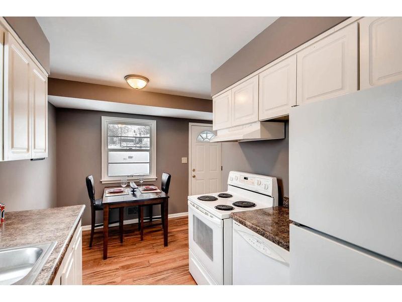 1442 Mechanic Ave, Saint Paul, MN 55106