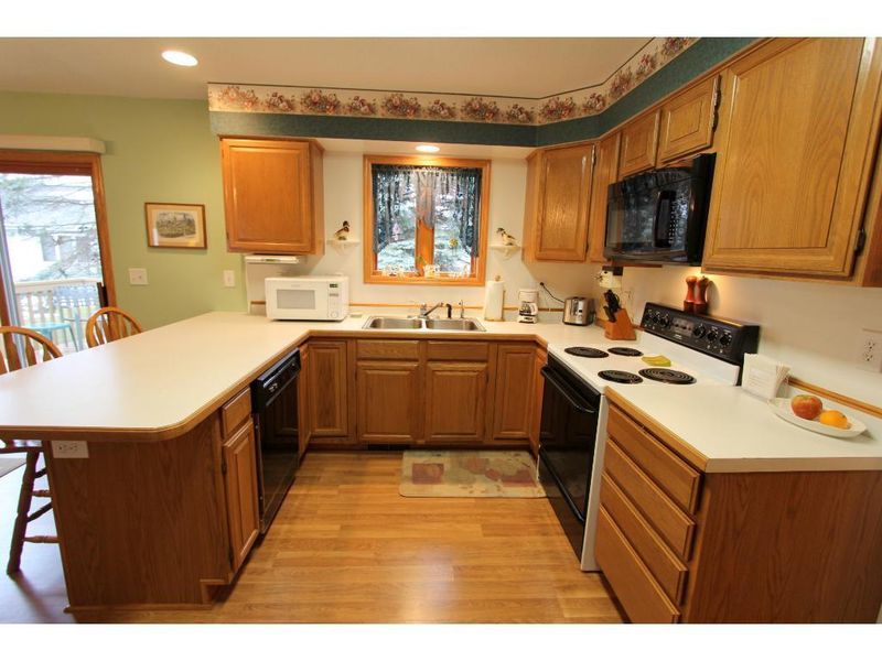 2121 Spruce Dr, Brainerd, MN 56401