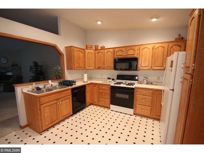 747A Mulligan Dr, Osceola, WI 54020
