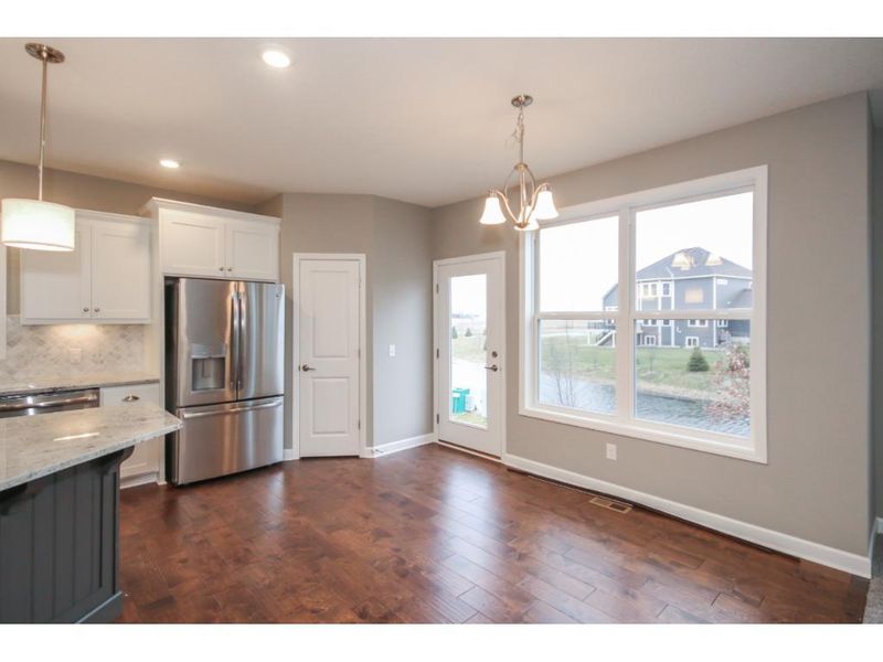 3155 Cypress Cir S, Medina, MN 55340