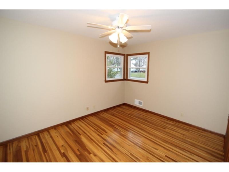 6307 Kyle Ave N, Brooklyn Center, MN 55429