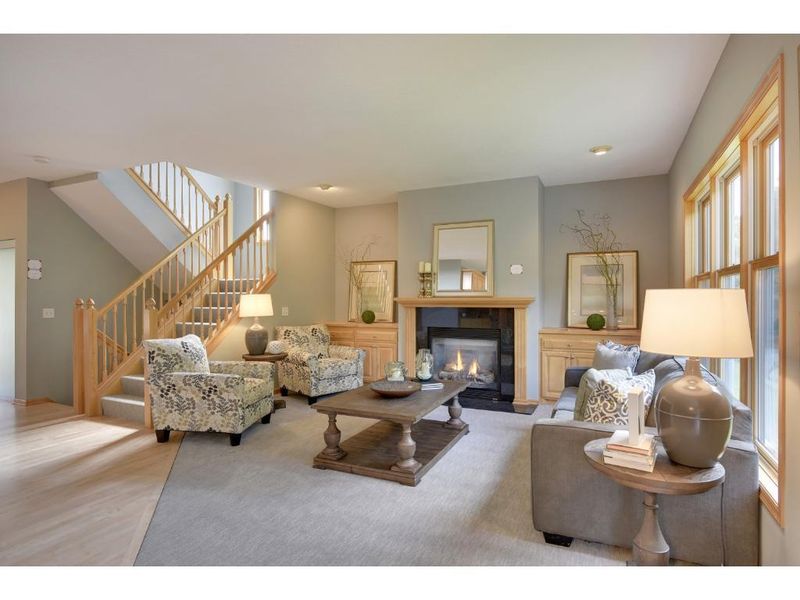 1385 Walnut Grove Ln N, Plymouth, MN 55447
