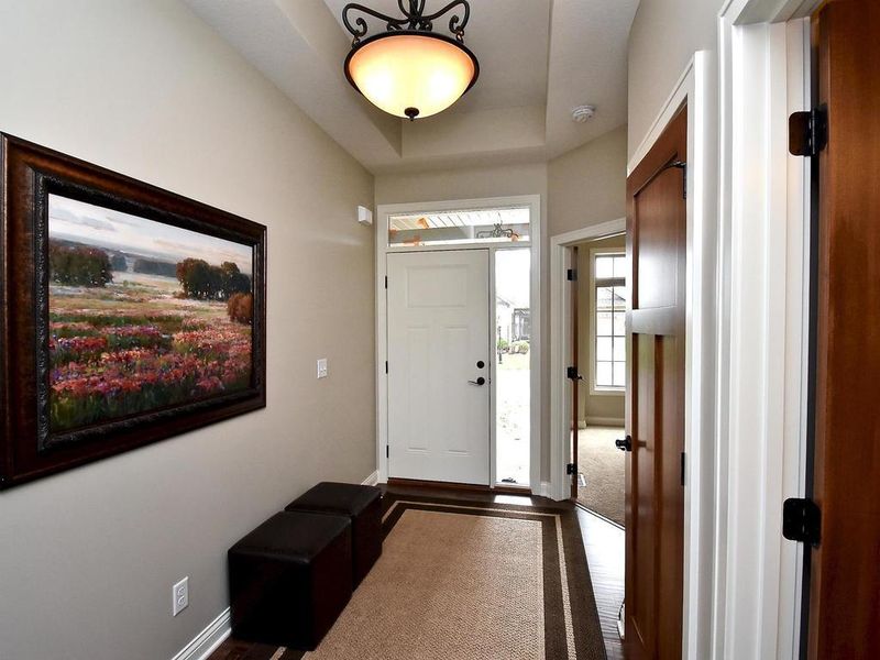 9366 Kaeding Cir NE, Monticello, MN 55362