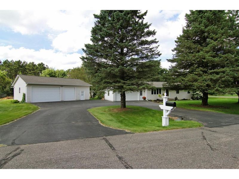 15830 Eland St NW, Ramsey, MN 55303