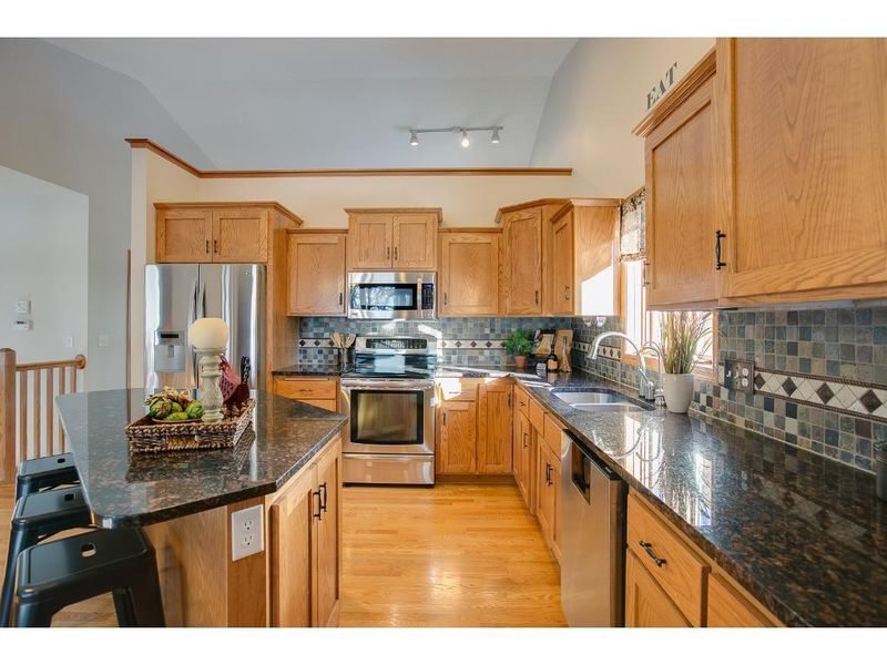 2022 149th Ave NW, Andover, MN 55304