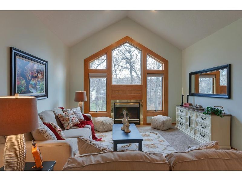 19381 NW Baldwin Cir, Elk River, MN 55330
