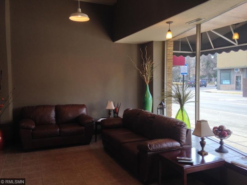 119 E Broadway, Little Falls, MN 56345