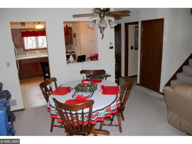 3652 Auger Ave, White Bear Lake, MN 55110