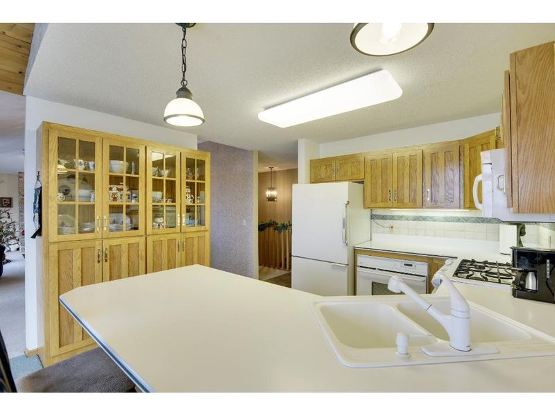 14557 255th St, Lindstrom, MN 55045