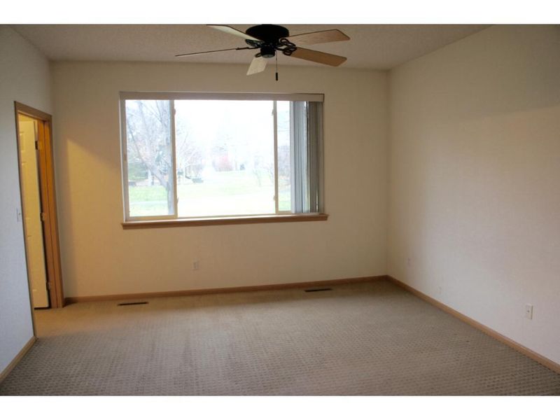 4193 Running Brook Rd, Eagan, MN 55122