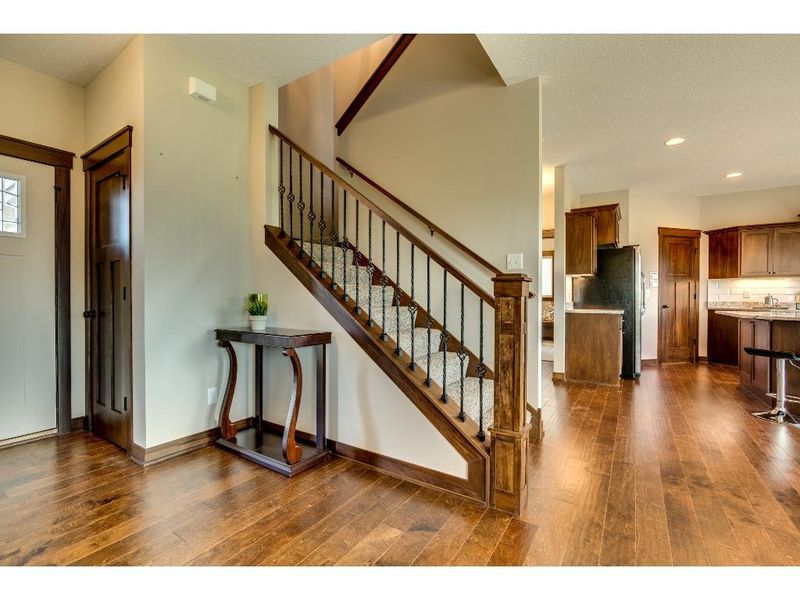 28703 Quail Rd, Shafer, MN 55074