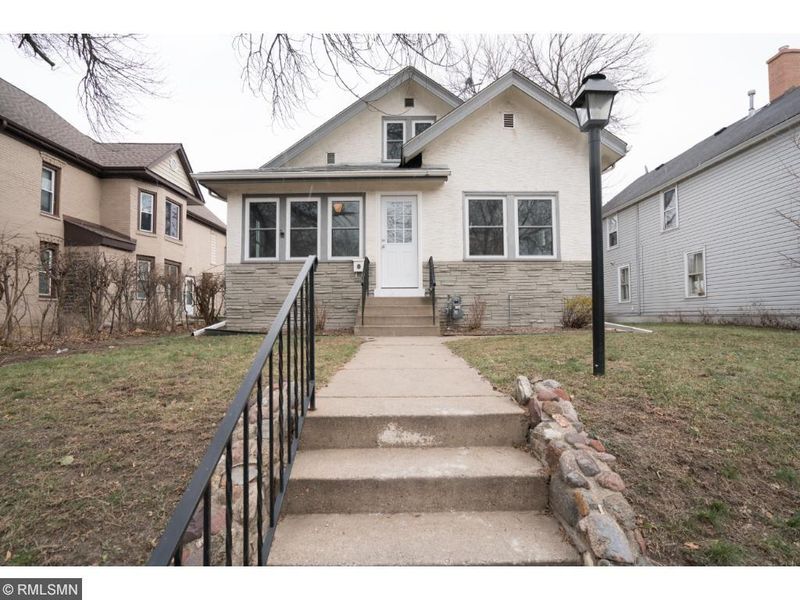 2527 Monroe St NE, Minneapolis, MN 55418