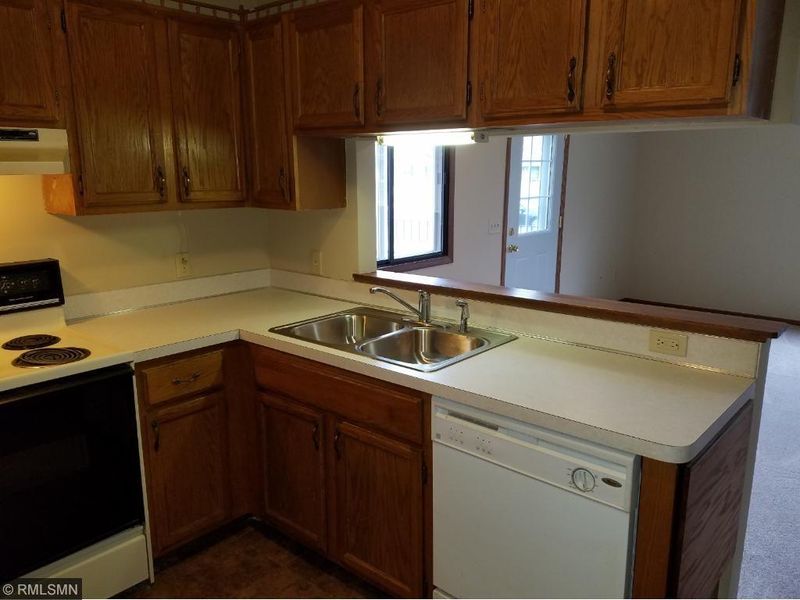 116 96th Ln NE, Blaine, MN 55434