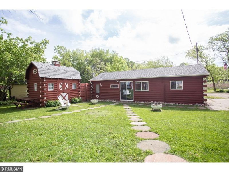 11255 NW Lawrence Ave NW, Annandale, MN 55302