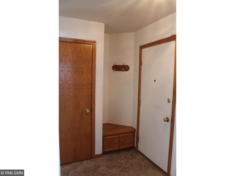 14130 141st St W, Apple Valley, MN 55124