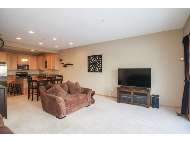 2437 121st Cir NE #I, Blaine, MN 55449
