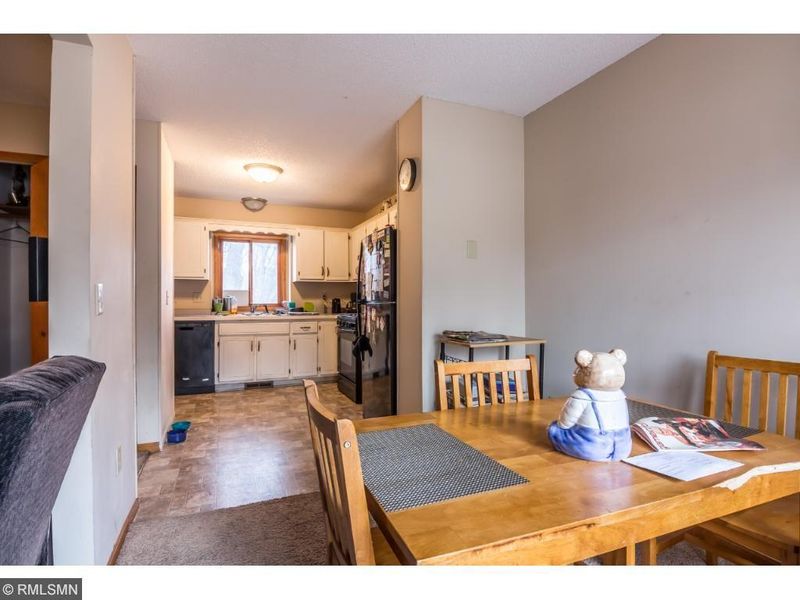 2009 108th Ln, Coon Rapids, MN 55433
