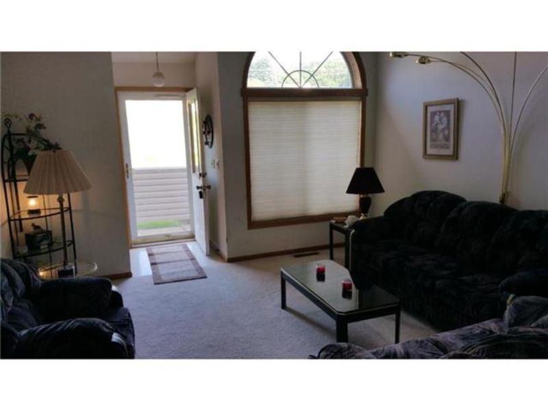 5548 Fillmore St NE, Fridley, MN 55432