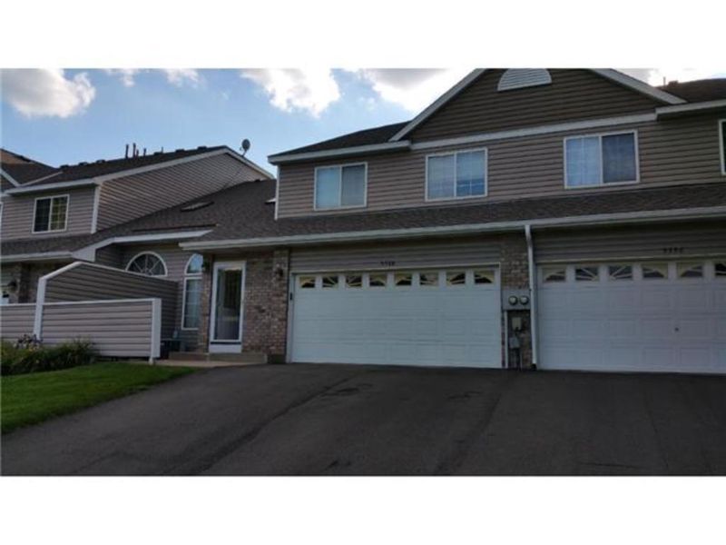 5548 Fillmore St NE, Fridley, MN 55432