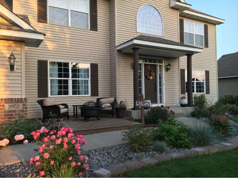 3952 Games Dr, Saint Bonifacius, MN 55375
