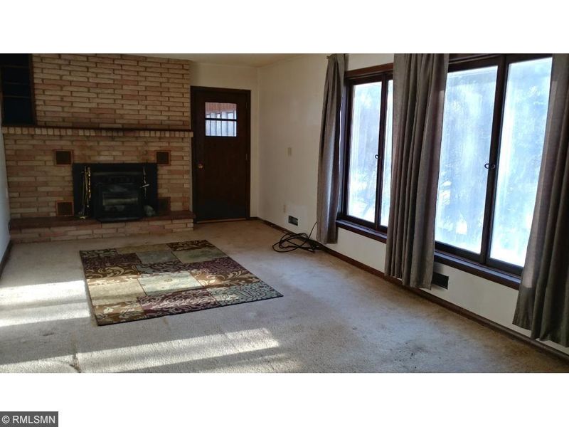 6150 Rivlyn Ave NW, Ramsey, MN 55303
