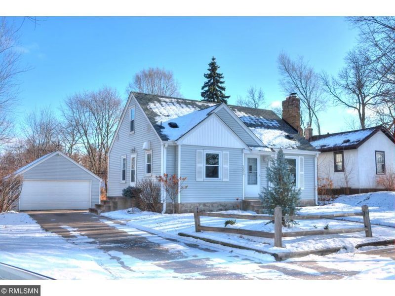 3952 Yates Ave N, Robbinsdale, MN 55422