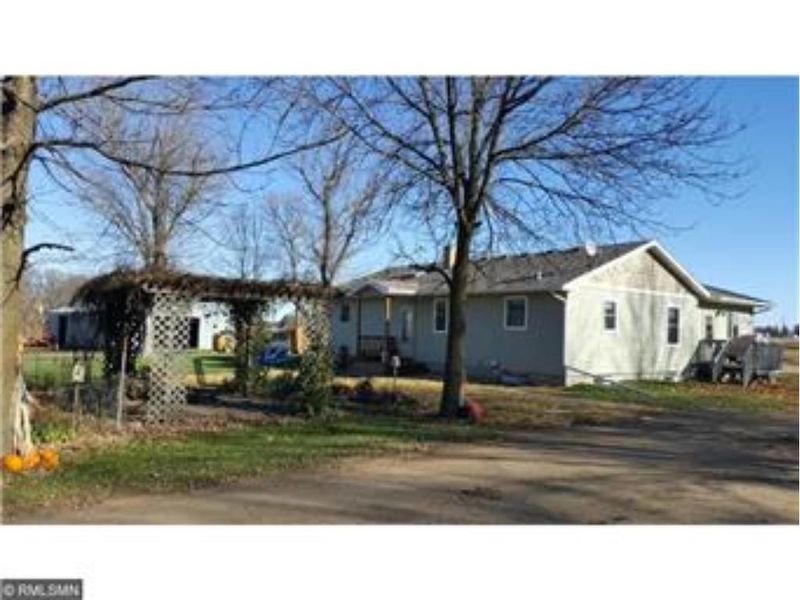 927 County Road 5, Annandale, MN 55302