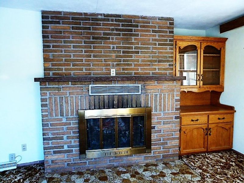 630 N Robin Ave, Duluth, MN 55811