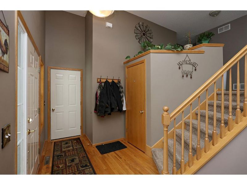 20548 Camden Pa, Farmington, MN 55024