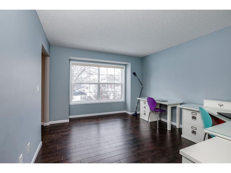 2065 Williams St, Shakopee, MN 55379