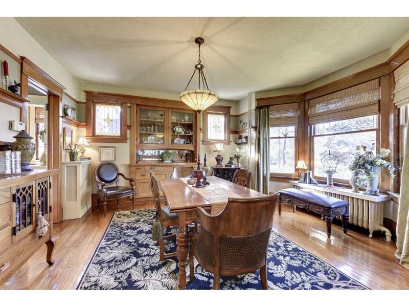 425 Franklin Ave E, Delano, MN 55328