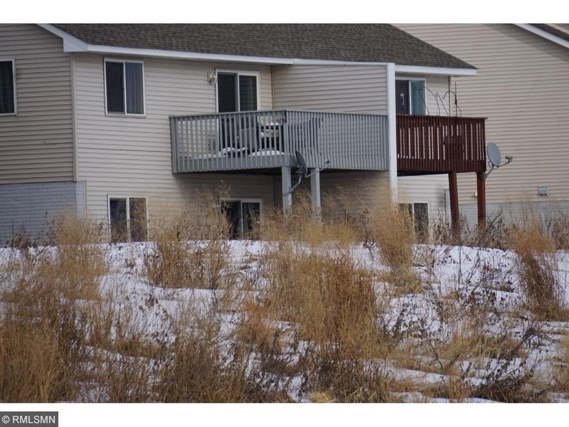 1837 Lakeridge Way, Waconia, MN 55387