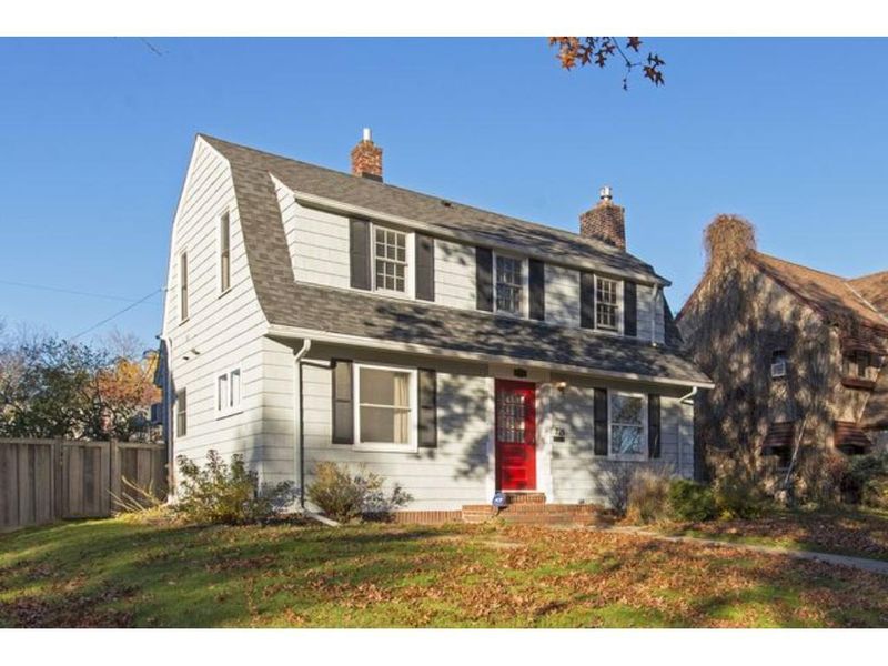 723 Nevada Ave E, Saint Paul, MN 55106