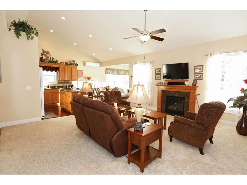 4867 384th Trl, North Branch, MN 55056
