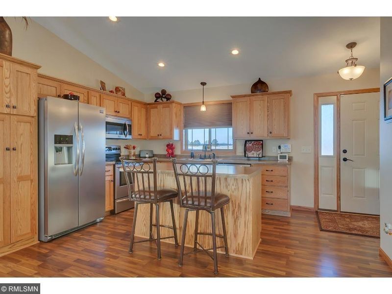 2084 Sandstone Loop, Sartell, MN 56377