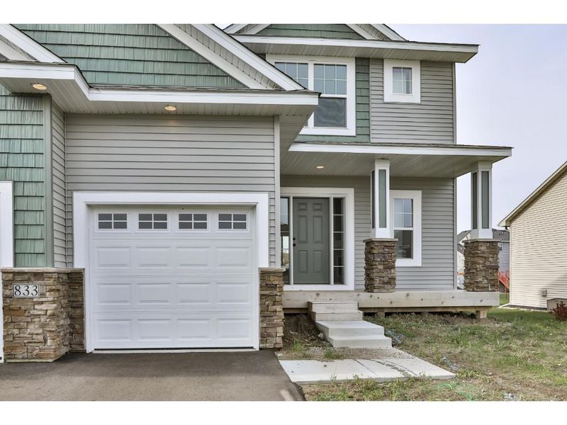 820 NE 11th Ave, Lonsdale, MN 55046