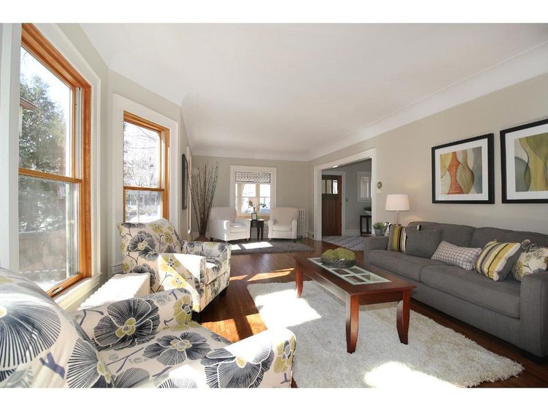 3211 Holmes Ave, Minneapolis, MN 55408