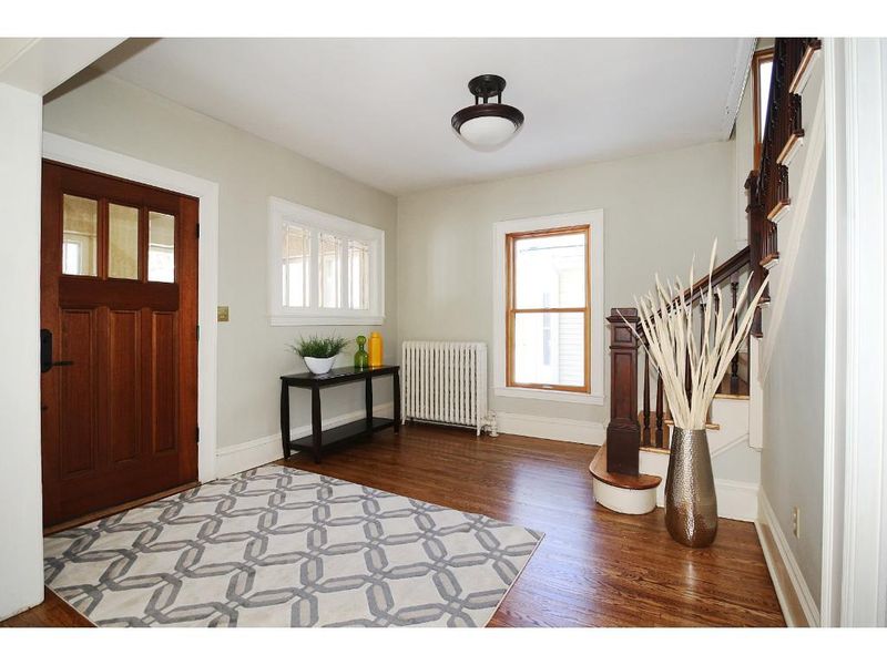 3211 Holmes Ave, Minneapolis, MN 55408