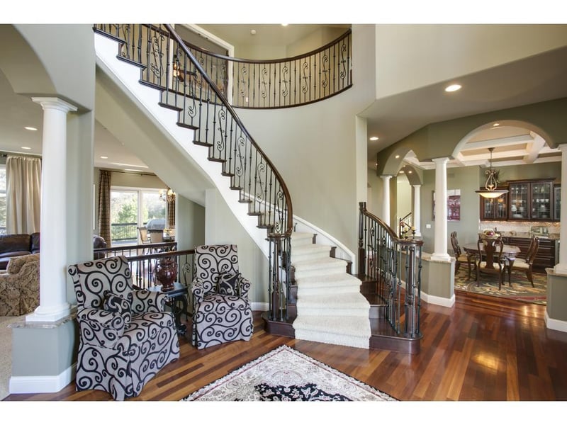 8630 Kelzer Pond Dr, Victoria, MN 55386