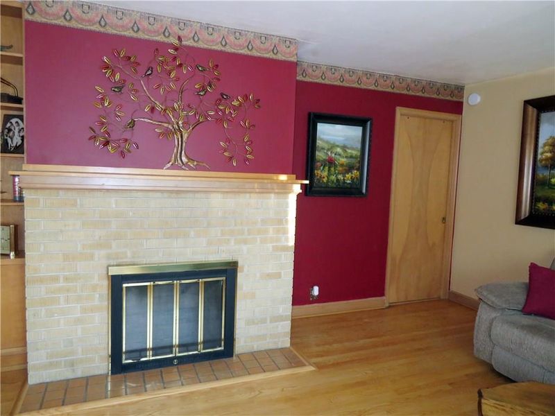 3105 State St, Eau Claire, WI 54701