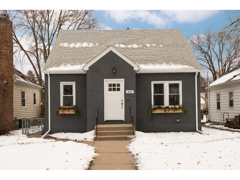 4823 32nd Ave S, Minneapolis, MN 55417