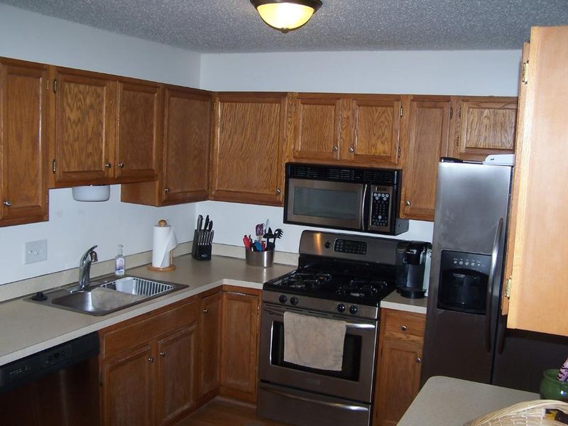 10560 Grouse Cir NW, Coon Rapids, MN 55433