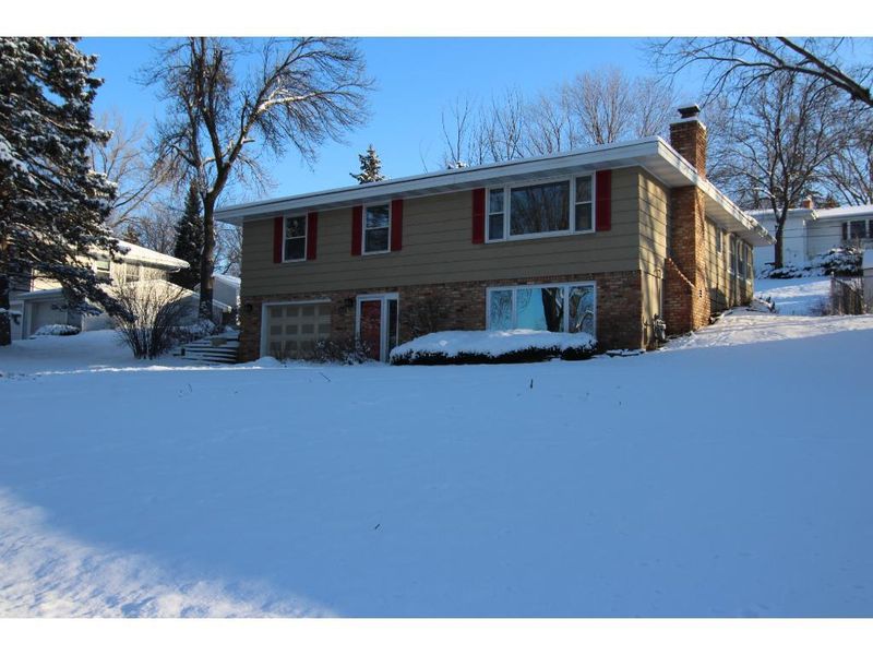 3500 Ebba St, White Bear Lake, MN 55110