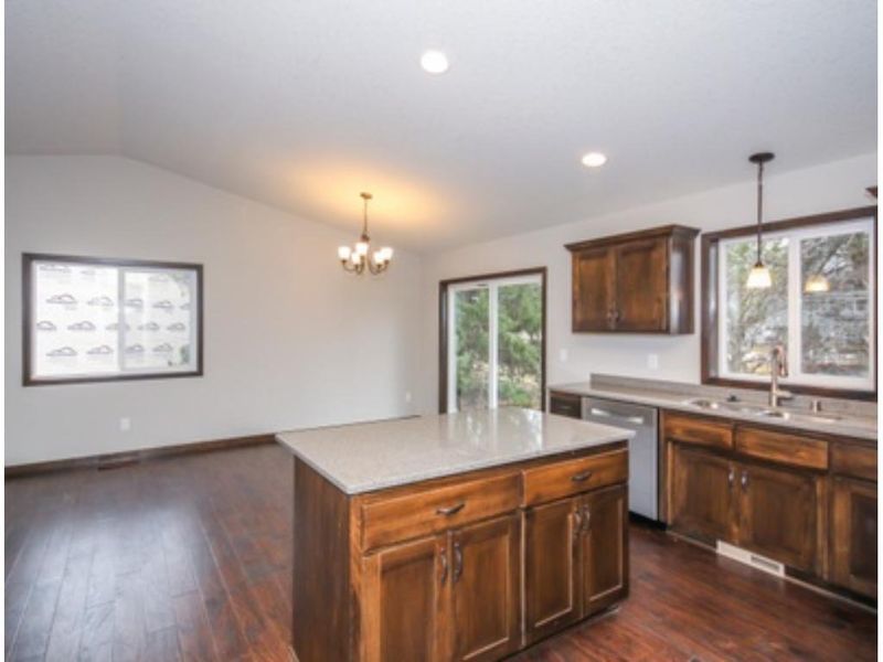 748 100th Ct NE, Blaine, MN 55434