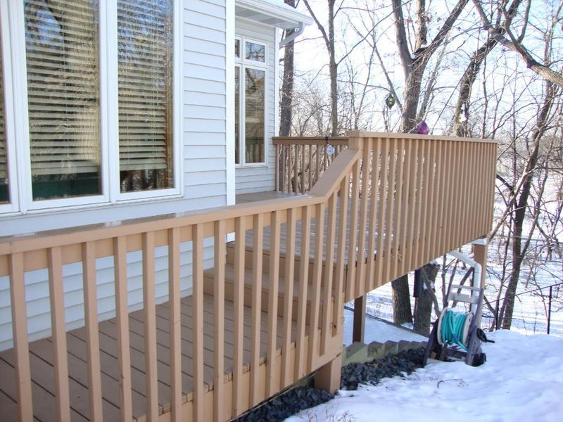 2641 Rivers Bluff Ln, Anoka, MN 55303