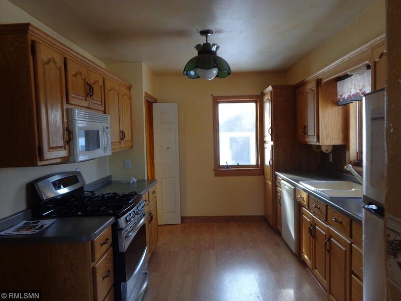 208 3rd Ave NW, Pierz, MN 56364