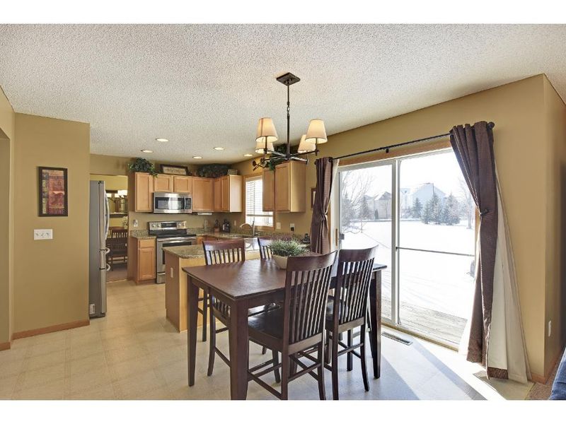 9575 Marshall Rd, Eden Prairie, MN 55347