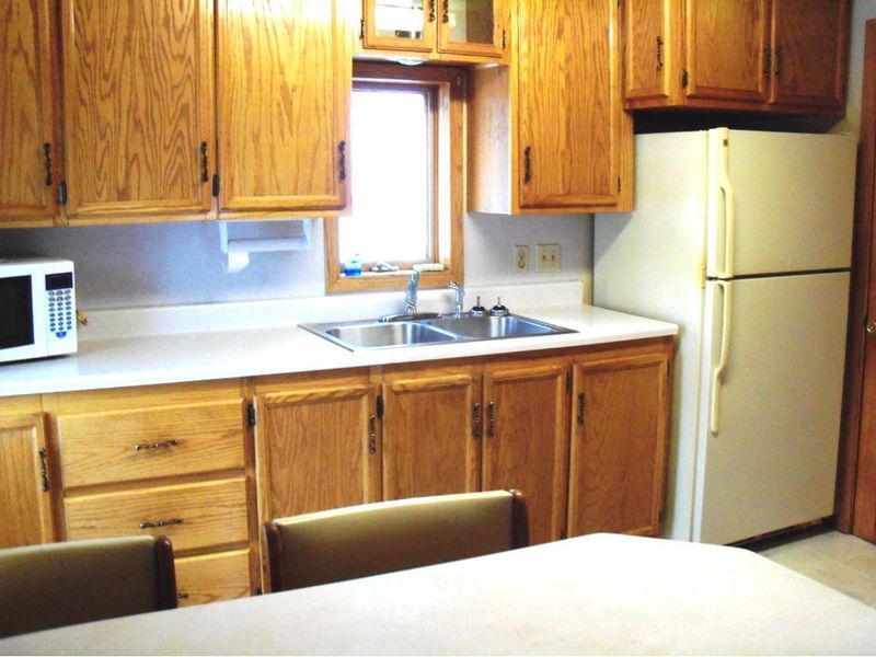 421 3rd St NW, Wadena, MN 56482